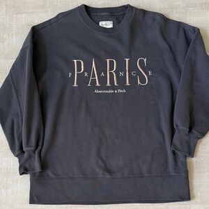 Abercrombie & Fitch Navy Crewneck Sweater Size Large